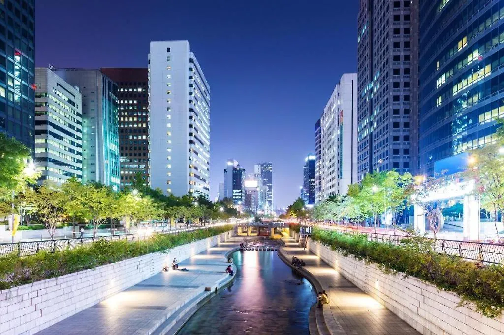 Starhills Hotel At Namdaemun Market Center Seoul